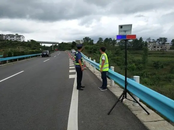汉中高速公路钢护栏