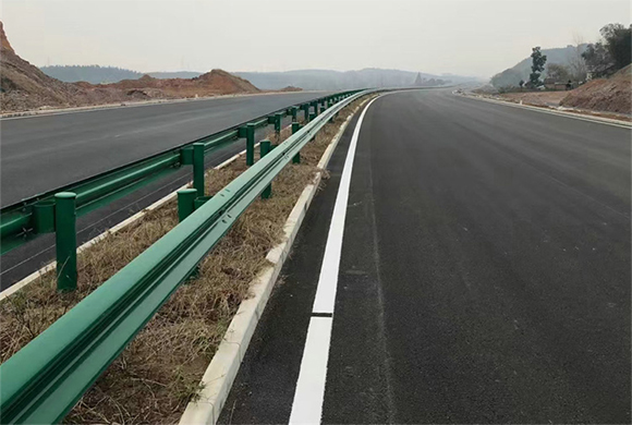 汉中公路波形护栏